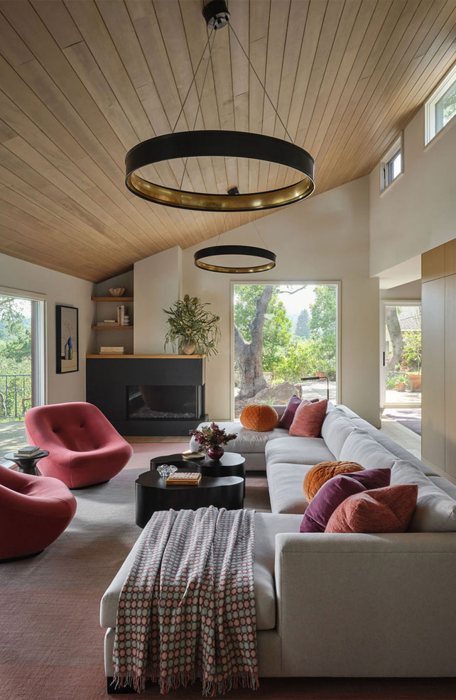 Peninsula Residence